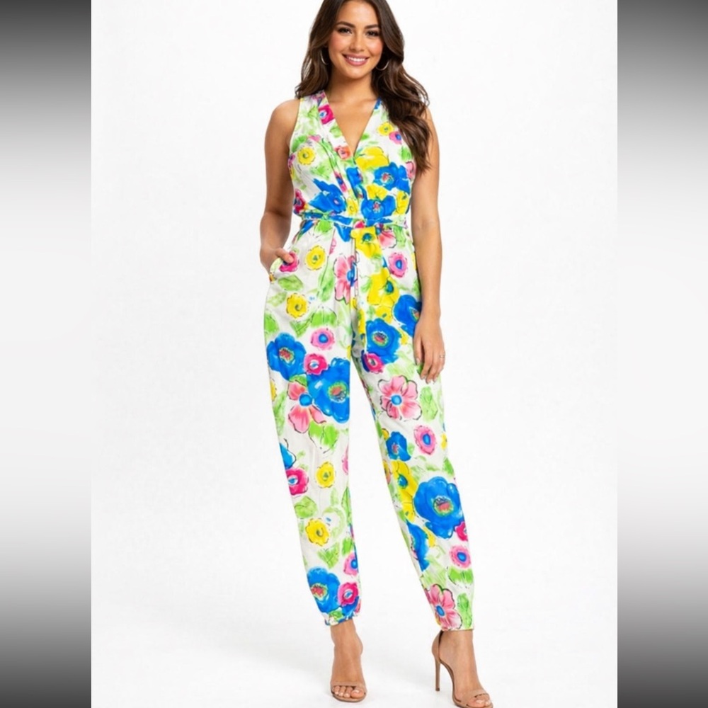 Festival Ready Floral print White Jumpsuit‎ with Pockets